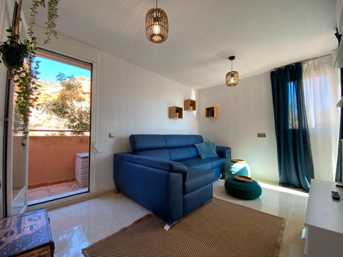 Mountain Nest Apartment อัลเมรีอา ภายนอก รูปภาพ