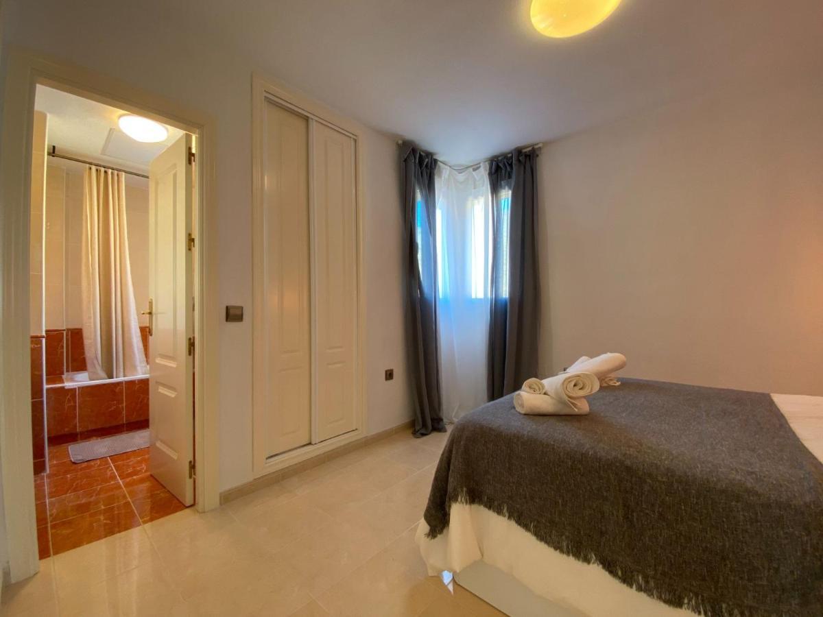 Mountain Nest Apartment อัลเมรีอา ภายนอก รูปภาพ