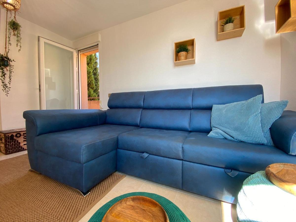 Mountain Nest Apartment อัลเมรีอา ภายนอก รูปภาพ